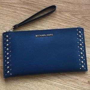 Michael Kors Clutch